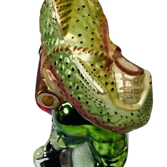 Santa Christmas Ornament carrying a Fish and Bait Metal 6in - Picture 4 of 7